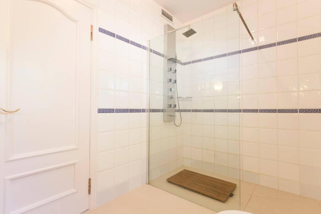Villa Ocean View ポータル・ヌース エクステリア 写真